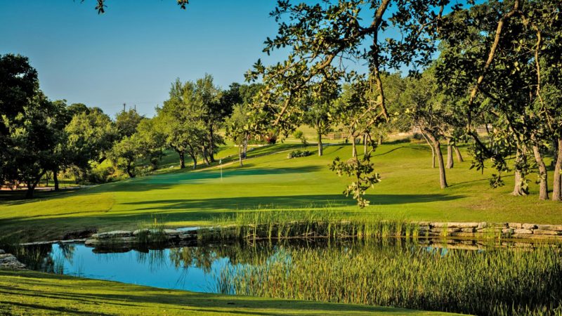 Snowbirds find Great Golf in small Central Texas Towns